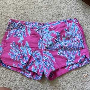Lilly Pulitzer shorts size 4